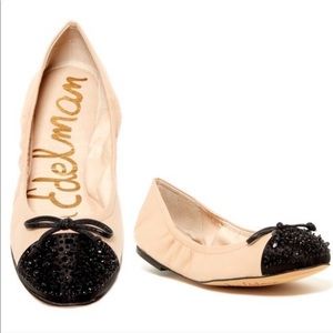 Sam Edelman Black and Tan flats Gently used
